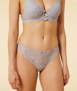 Tanga En Dentelle