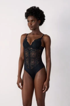 Body En Dentelle Dos Ouvert