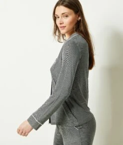 Chemise De Pyjama Unie