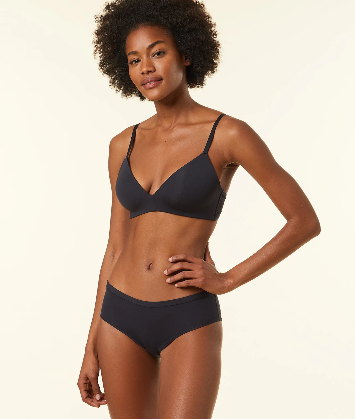 Soutien-gorge Coques Fines Sans Armatures En Microfibre Extensible 5 Soutien-gorge Coques Fines Sans Armatures En Microfibre Extensible – Image 3