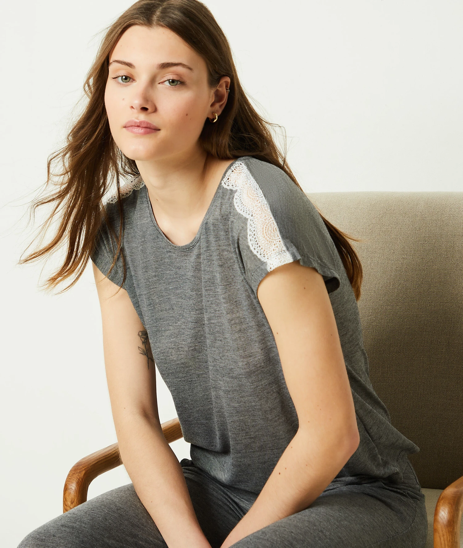 Top à Manches Courtes 7 Top à Manches Courtes – Image 5