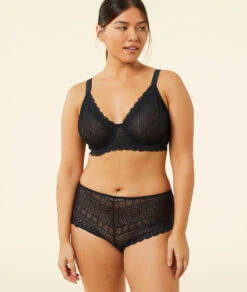 Soutien-gorge Corbeille Minimizer Effet -1 Taille 11 Soutien-gorge Corbeille Minimizer Effet -1 Taille -Lingerie Charmeuse 652472305 c