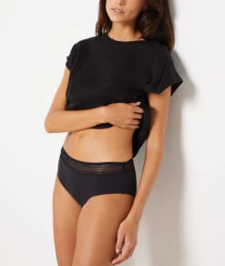 Flux Moyen - Shorty De Règles En Coton Biologique