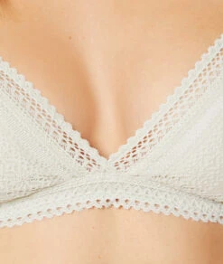 Soutien-gorge N°8 - Triangle Sans Armatures 10 Soutien-gorge N°8 - Triangle Sans Armatures -Lingerie Charmeuse 653500846 b