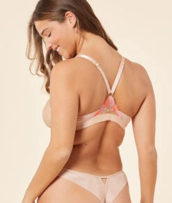 Triangle Sans Armatures Tulle Brodé 11 Triangle Sans Armatures Tulle Brodé -Lingerie Charmeuse 653504090 c