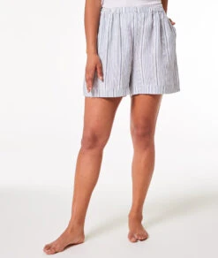 Short De Pyjama Taille Haute Ă Rayures