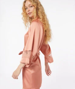 Déshabillé Détails Dentelle -Lingerie Charmeuse 653507988 c