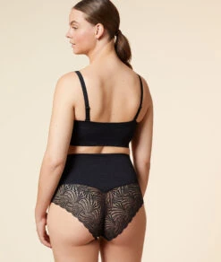 Bandeau Sans Armatures Sculptant 11 Bandeau Sans Armatures Sculptant -Lingerie Charmeuse 653588505 c