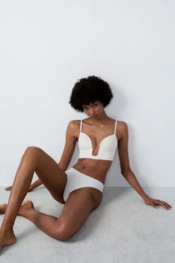 Soutien-gorge Sans Armatures Coques Fines Spécial Décolleté