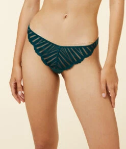 Tanga Brodé Bijou Amovible