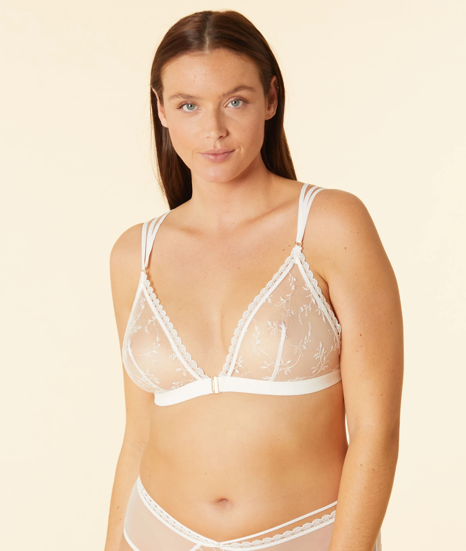 Triangle Sans Armatures En Tulle Brodé 6 Triangle Sans Armatures En Tulle Brodé – Image 4