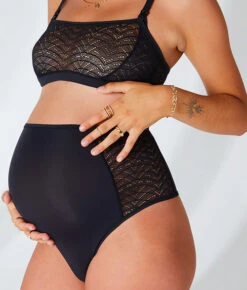 Tanga Taille Haute En Dentelle Et Microfibre